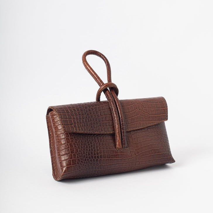 Cartera Azucena Croc Café (PRE ORDER)