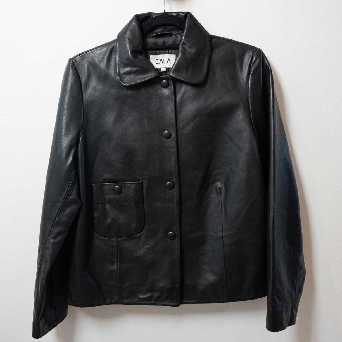 Chaqueta Amparo Cuero Negro