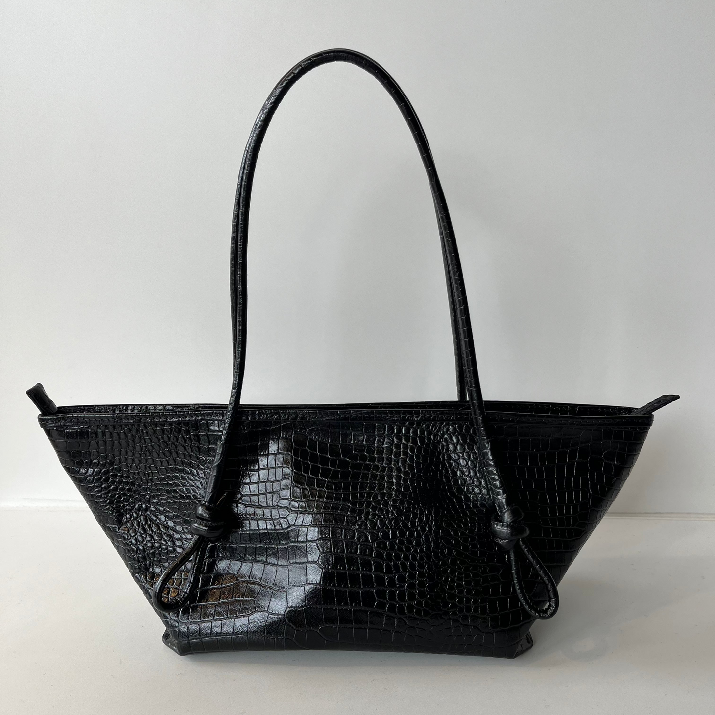 Cartera Magnolia Negra Cuero croc