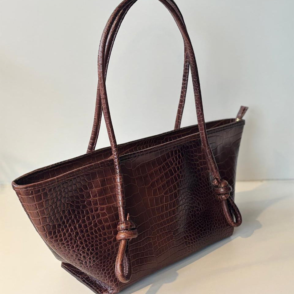 Cartera Magnolia Café Cuero Croc