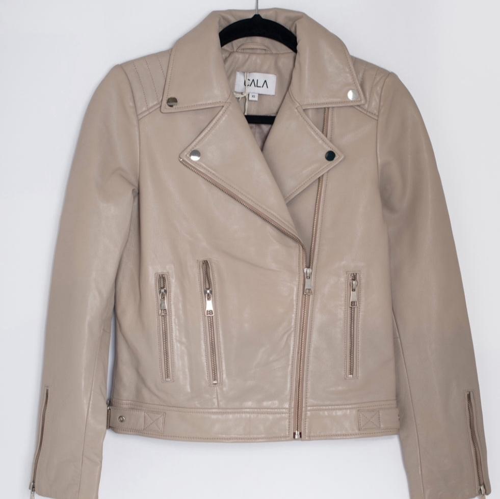 ÚLTIMA TALLA Chaqueta Biker Antonia Arena XL