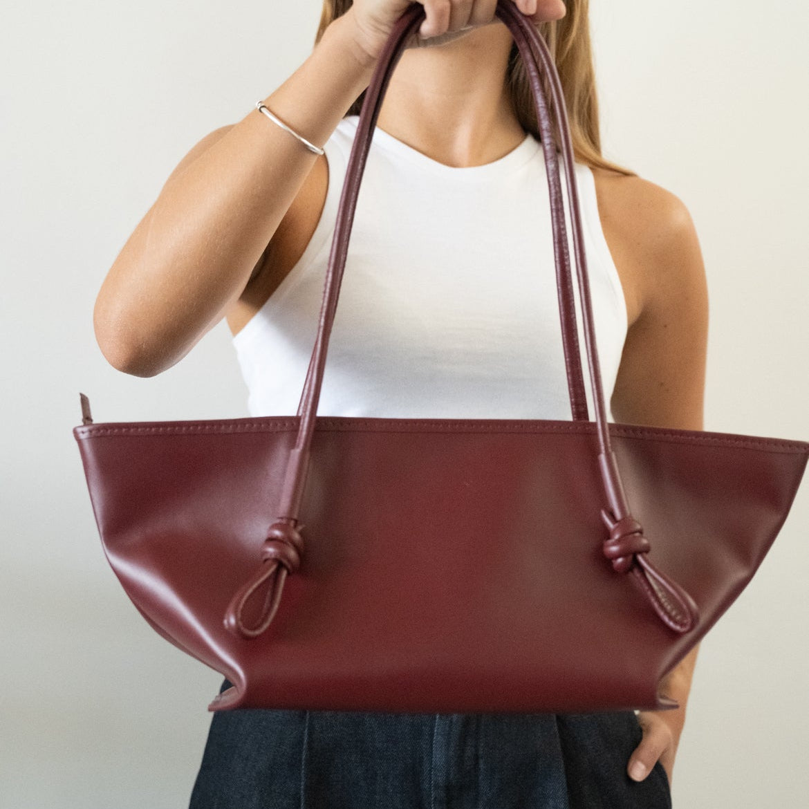 Cartera Magnolia Guinda