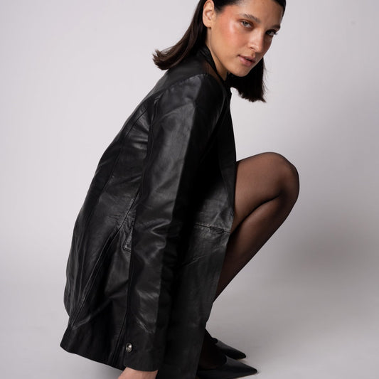 Blazer AURELIA Cuero Negro