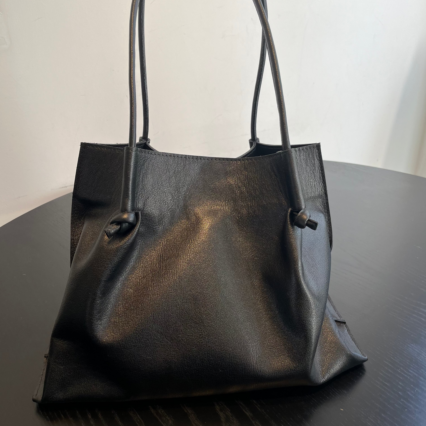 Cartera Camelia cuero negro