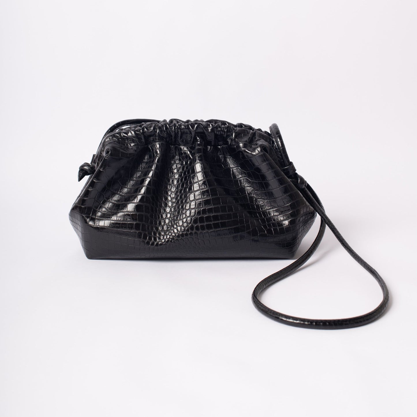 Cartera Petit Gardenia Negra Croc